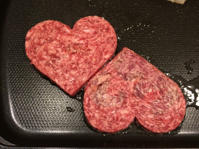 バレンタインにハートの肉